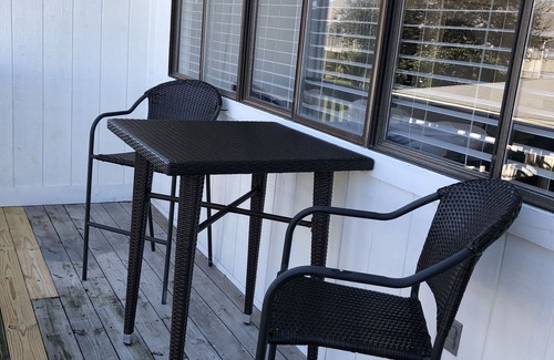 Seagrove Beach Apartment | Stylish Seagrove Studio on 30a- 2-Minute Walk to the Beach!