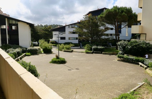 Le Penon Apartment | Stylish Seignosse Apartment: 2-Min Walk to Beach, Renovated, Sleeps 4