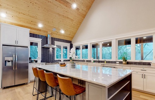 Berryville House | Stylish & spacious home - entertainer's deck with fireplace, TV, alfresco dining