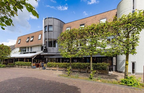 Made Hotel | Stylish Stay w/Onsite Dining Near Biesbosch Park and Scenic River Trails