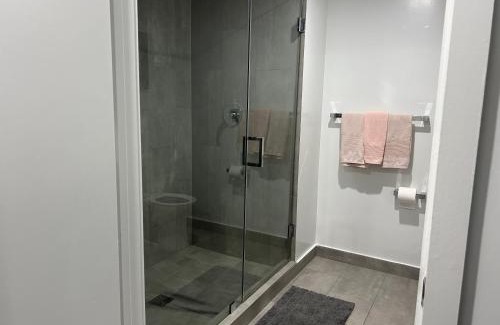 Downtown Miami Apartment | Stylish Studio in Bayside Brickell Miami