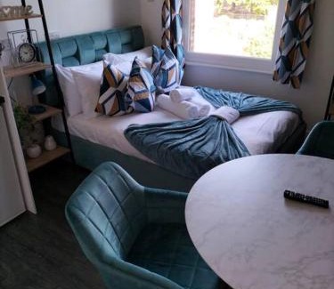 Hillrise Apartment | Stylish Studio in London