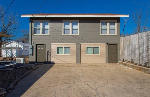 Hot Springs Apartment | Stylish Studio, steps to Oaklawn