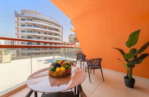 Dubai Apartment | Stylish Studio with Pool View in Silicon Oasis