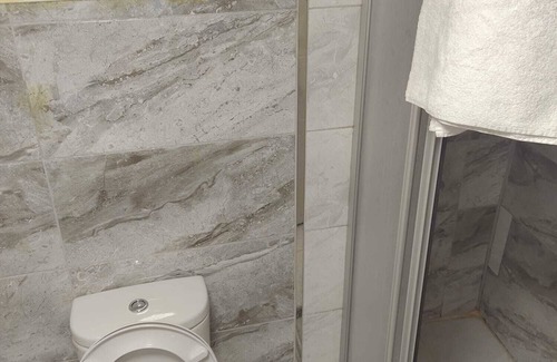 Bakırkoy Apartment | "Stylish Urban Retreat: Modern Apartment - Your Ideal Stay in the City!"