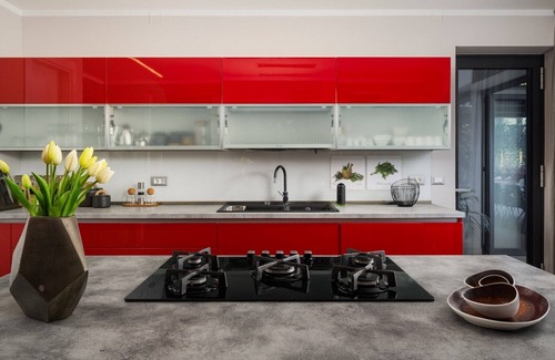 Sveta Katarina Villa | Stylish Villa Pedena with a pool and a gym