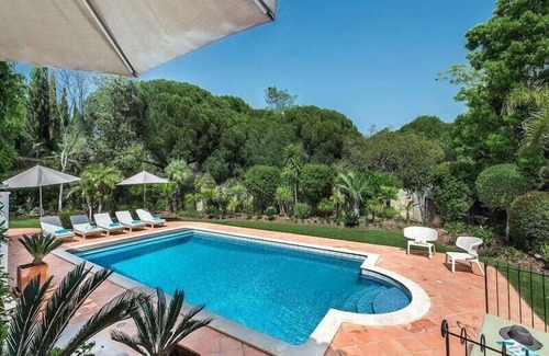 Almancil Villa | Stylish villa with Heatable Pool close to Quinta shopping A386 - Almancil, Algarve