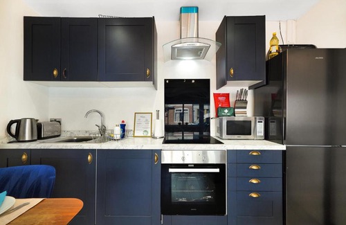 Castleford Apartment | Stylish Yorkshire Apartment - Sleeps 5