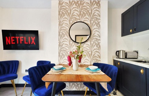 Castleford Apartment | Stylish Yorkshire Apartment - Sleeps 5