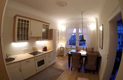 Dresden Apartment | Stylishly renovated old building in a listed city villa near Elbradweg