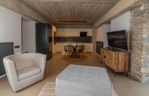 Nea Styra Villa | Styra stone house villa