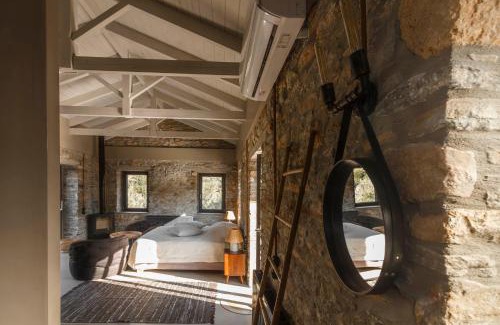 Nea Styra Villa | Styra stone house villa