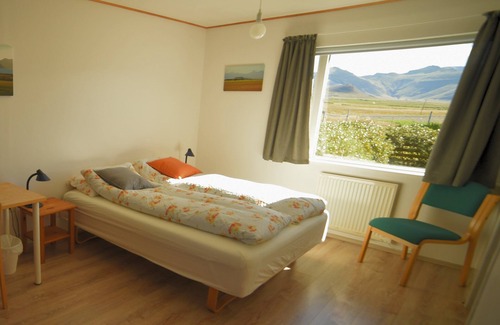 Grundarfjordur House | Suður-Bár Guesthouse