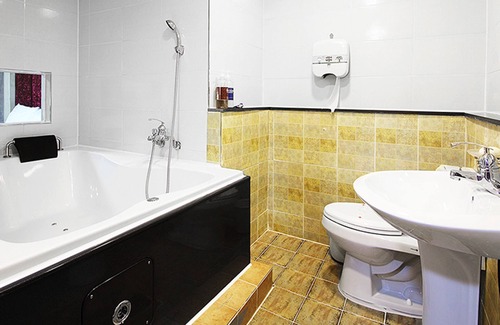 Chungju Hotel | Suanbo Hot Spring Land