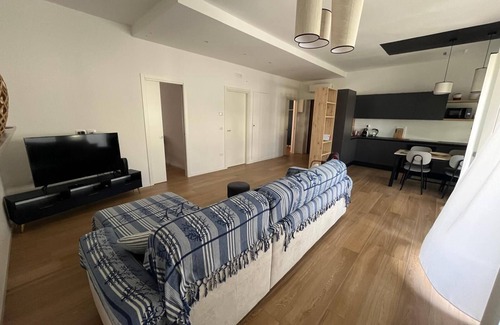 Manfredonia Apartment | Sud Italy - Apuly - Art and Sea: A Big House by the Gargano, close to sea.