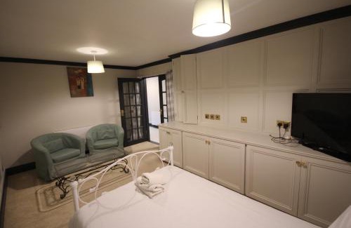 Harrow Apartment | Sudbury Place