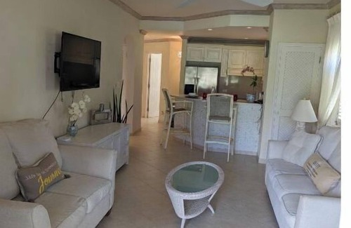 Mount Standfast Resort | Sugar Hill Resort, St.James