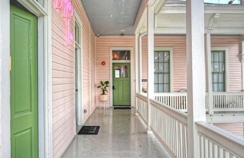 Galveston Hotel | Sugar's INN Room #1