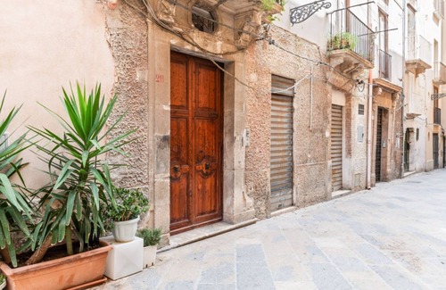 Trapani City Centre Apartment | "Sui Tetti di Trapani" Apt x5 nel CENTRO STORICO!