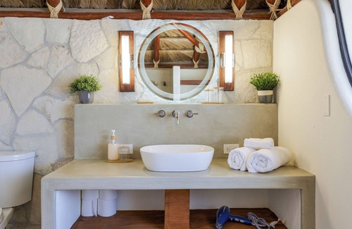 Los Barriles Hotel | Suite 2: Coastal Elegance