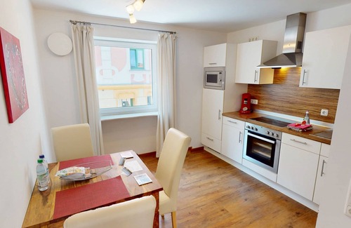 Bad Aibling Apartment | Suite 3 on the 1st floor, 2 room apartment with south-facing balcony