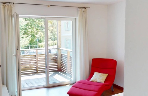 Bad Aibling Apartment | Suite 3 on the 1st floor, 2 room apartment with south-facing balcony