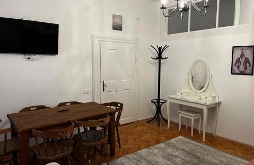 Brasov City Centre Apartment | Suite 49