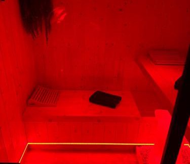 Montauban Bed & Breakfast | SUITE 785 Chambre Jacuzzi Sauna