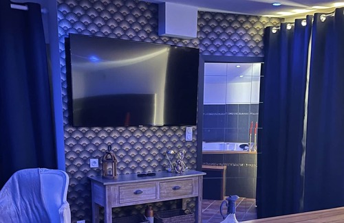 Montauban Bed & Breakfast | Suite 785 - Offrez-vous une Parenthèse Dans un Lieu Atypique!
