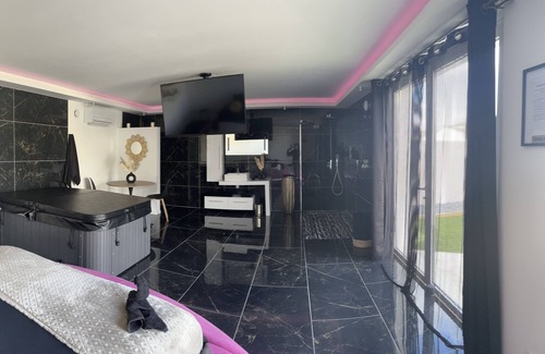 Villetelle Bed & Breakfast | Suite Avec SPA