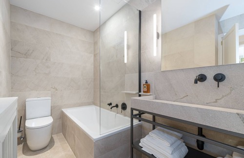 Esporles House | Suite Bosque- Life in middle of a vineyard, with a 600 Mb WIFI. Made for Nomads.