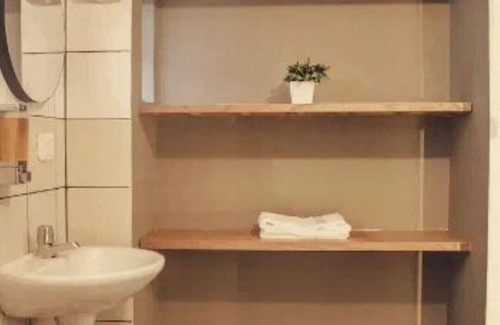 Bucaramanga House | SUITE CON TERRAZA EN CABECERA