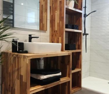 Saint-Medard-en-Jalles House | Suite de luxe avec Spa