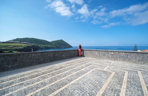 Angra do Heroismo Apartment | Suite Deluxe Family Apartment at Azores Book Hotel*