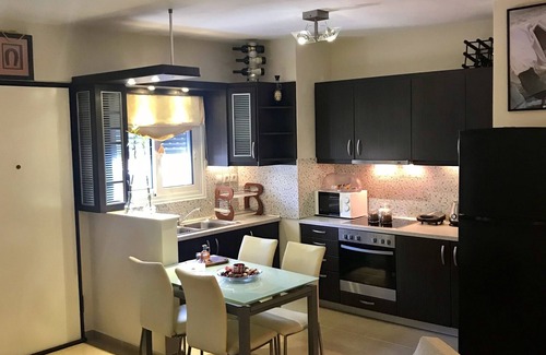 Markopoulon Apartment | Suite Drakos Honey