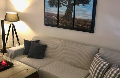 Markopoulon Apartment | Suite Drakos Honey