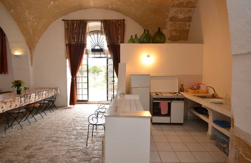 Parabita House | Suite in Masseria Tornesella with swimming pool and Wifi between Gallipoli and Torre Suda
