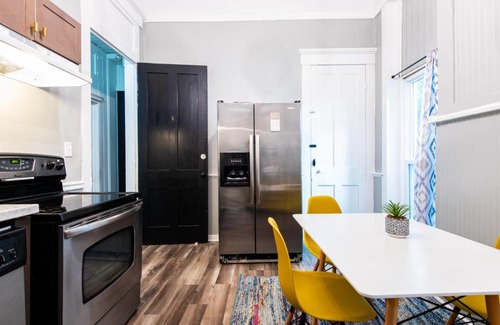 Smoketown Jackson House | Suite near downtown Louisville, KY - Suite IV