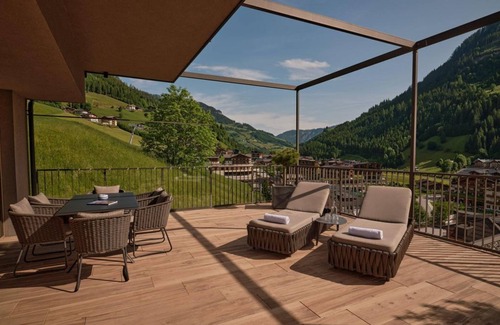 Grossarl House | Suite Superior | from 5 nights - The Edelweiss Salzburg Mountain Resort