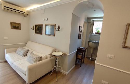 Zona LVIII Prima Porta Apartment | Suite Villa Livia