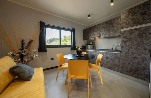 Scarlino Apartment | Suite with a breathtaking view and hot tub