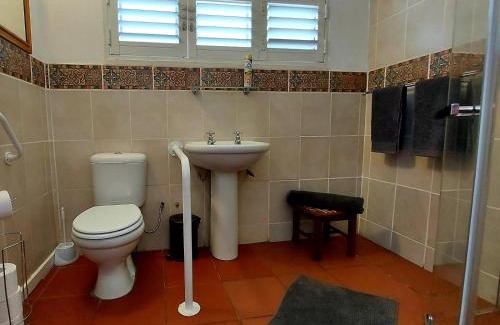 Worcester Central Apartment | Suites on 74