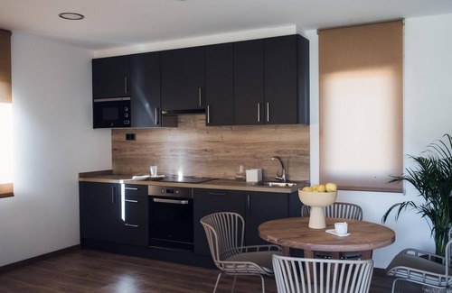 Abegondo Cabin | SuitesNature EcoCamp Beche Cabin 1