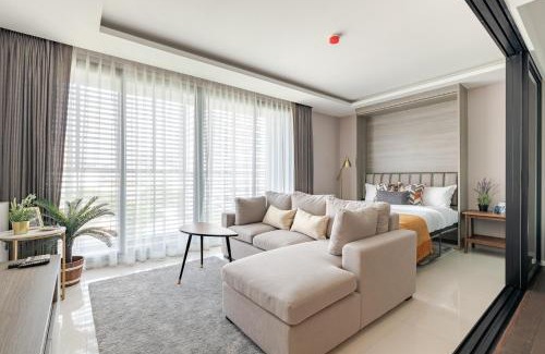 Bangkok Central Business District Apartment | Sukhumvit Asok Modern Suite