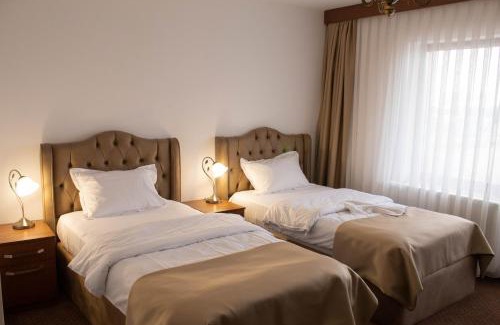 Brasov House | Sultan Mehmet Pensiune & Restaurant