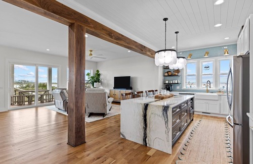 Beaufort House | Summer Breeze beach and boaters retreat. Brand new house with tons of activities