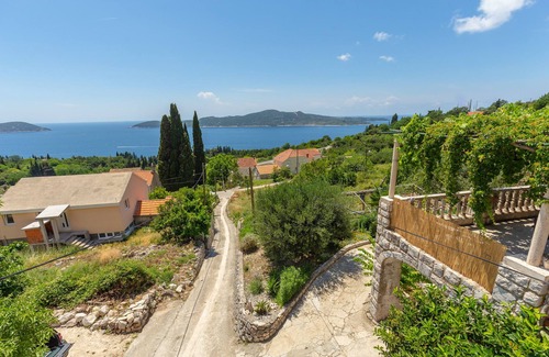 Trsteno House | Summer Cottage - Two Bedroom House, Sleeps 4