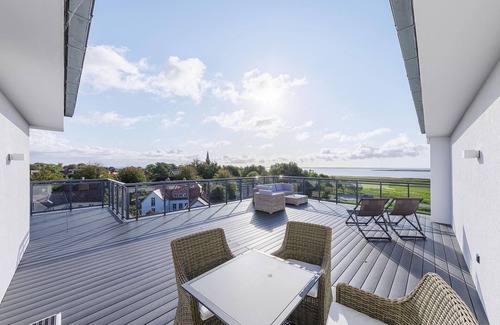 Ostseebad Wustrow Apartment | Summer dream vacation apartment between the Baltic Sea and the Bodden