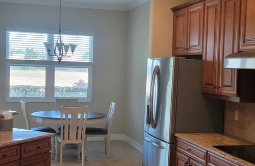 Braden River House | Summer Fun! House with a pool in beautiful River Strand