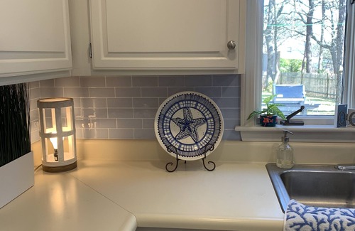 Harwich House | Summer home in Harwich: 3 bedrooms, 2 baths and a 20x20 deck to enjoy!